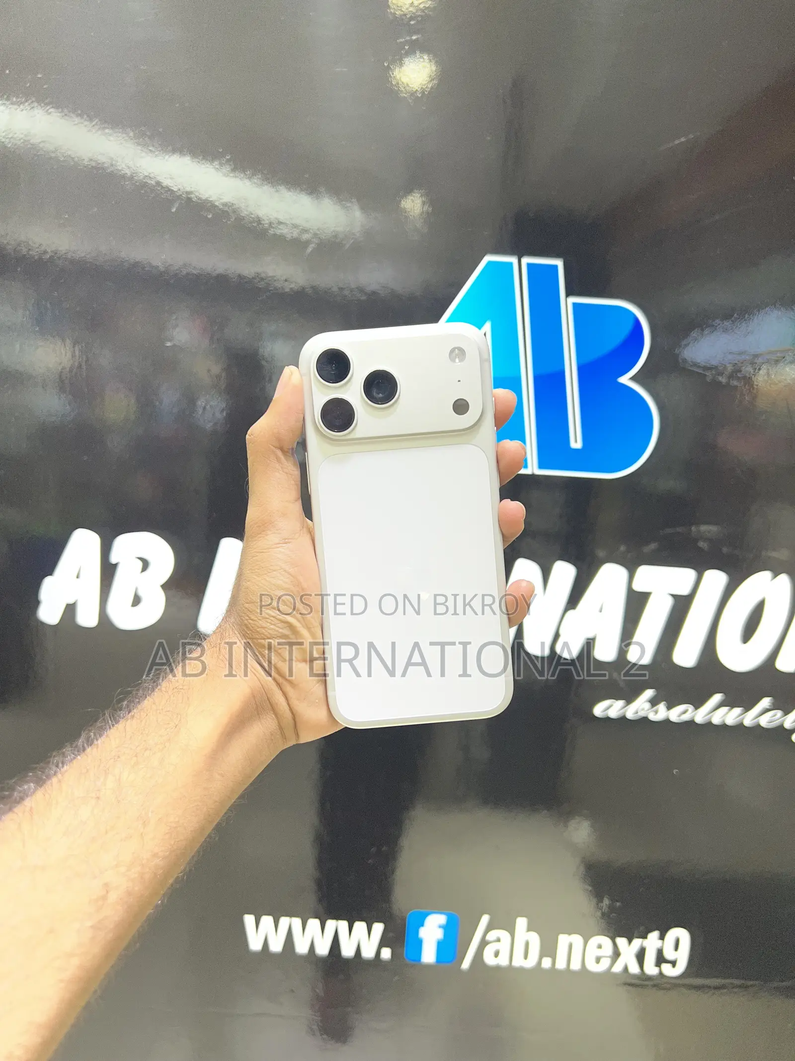 Apple iPhone 17 Pro Max 256 GB White