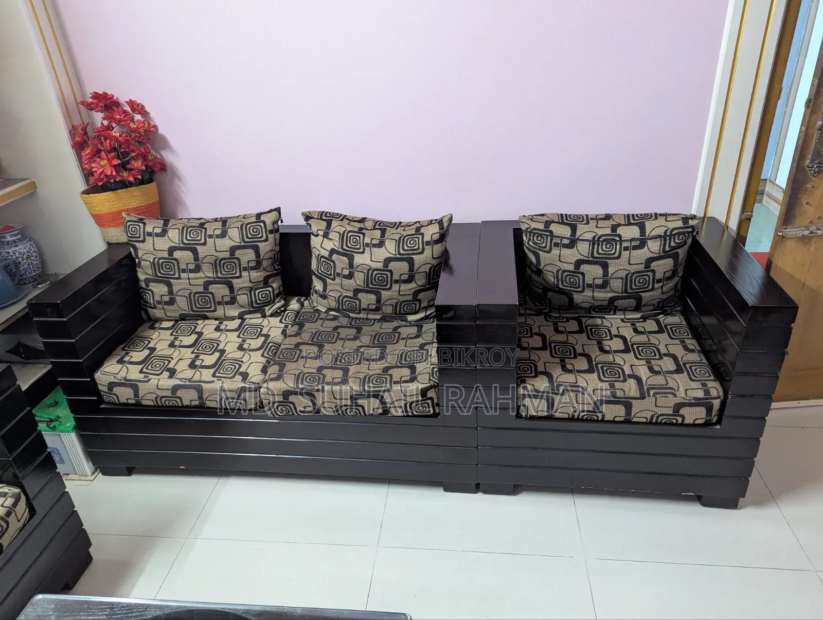 5-Person Sofa Set with Tea Table