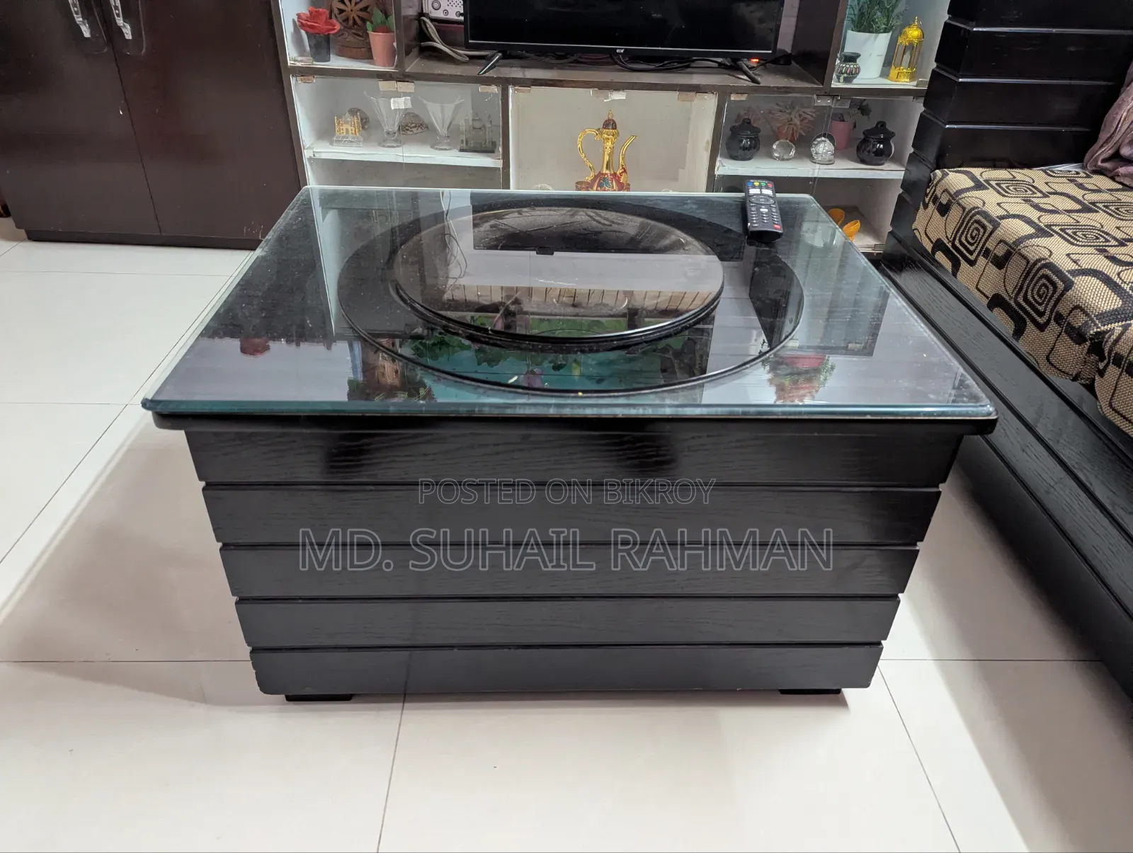 5-Person Sofa Set with Tea Table