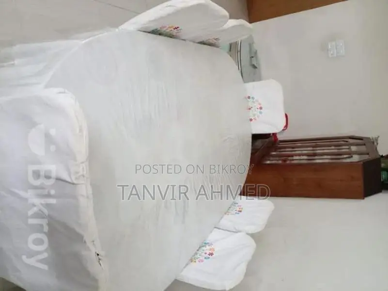 ৬ চেয়ার এবং সেগুন কাঠের ডাইনিং টেবিল
