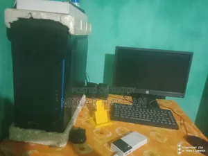 Desktop Computer Asus 4GB Intel Core I3 HDD 500GB