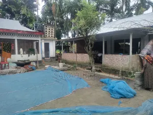 6-Bedroom House for Sale in Postim Poran, Pirgacha