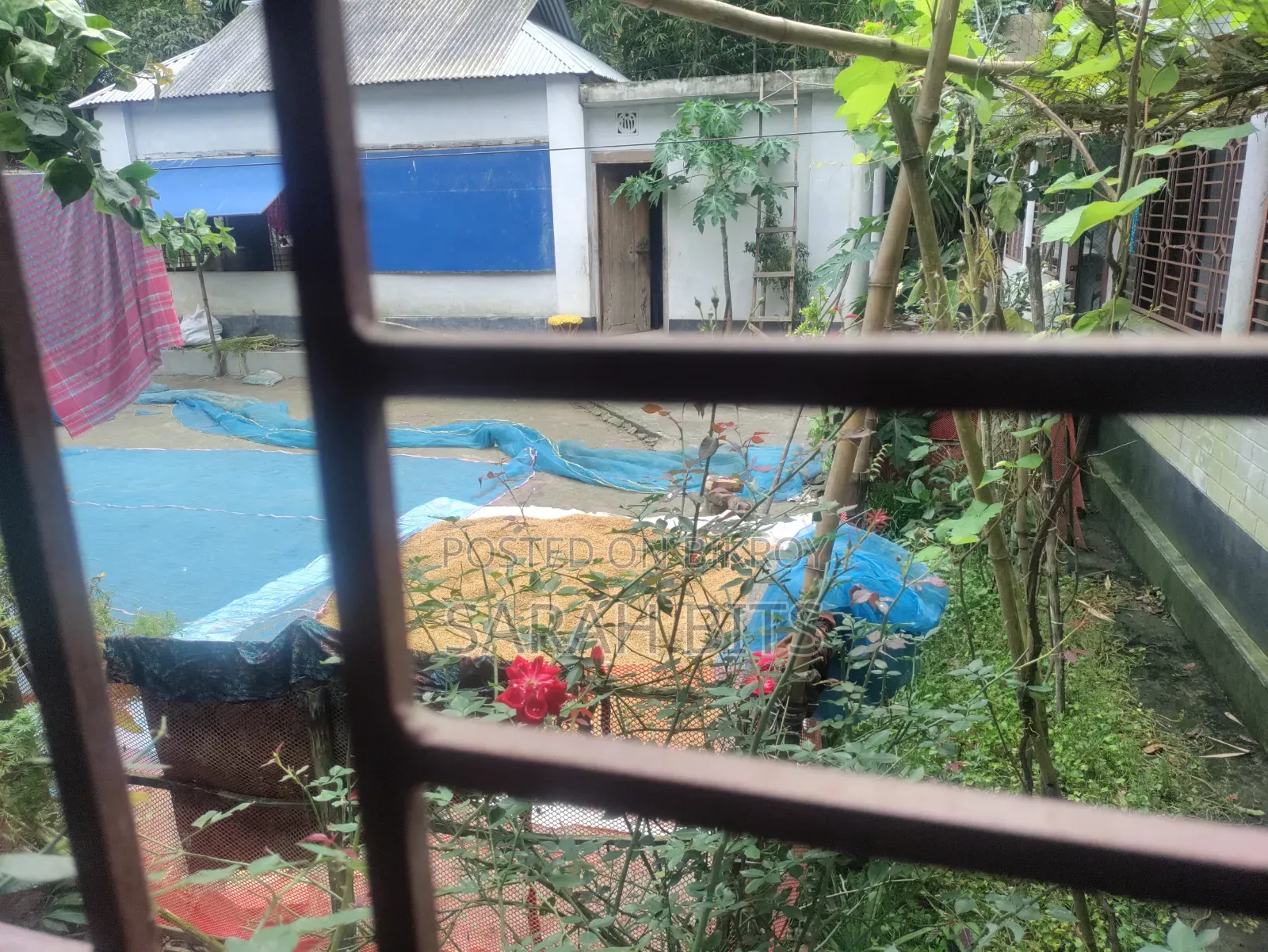 6-Bedroom House for Sale in Postim Poran, Pirgacha