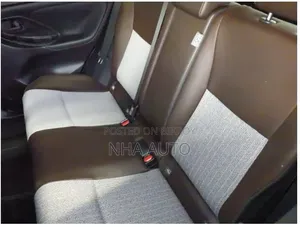 Toyota Yaris Cross 2021 Red