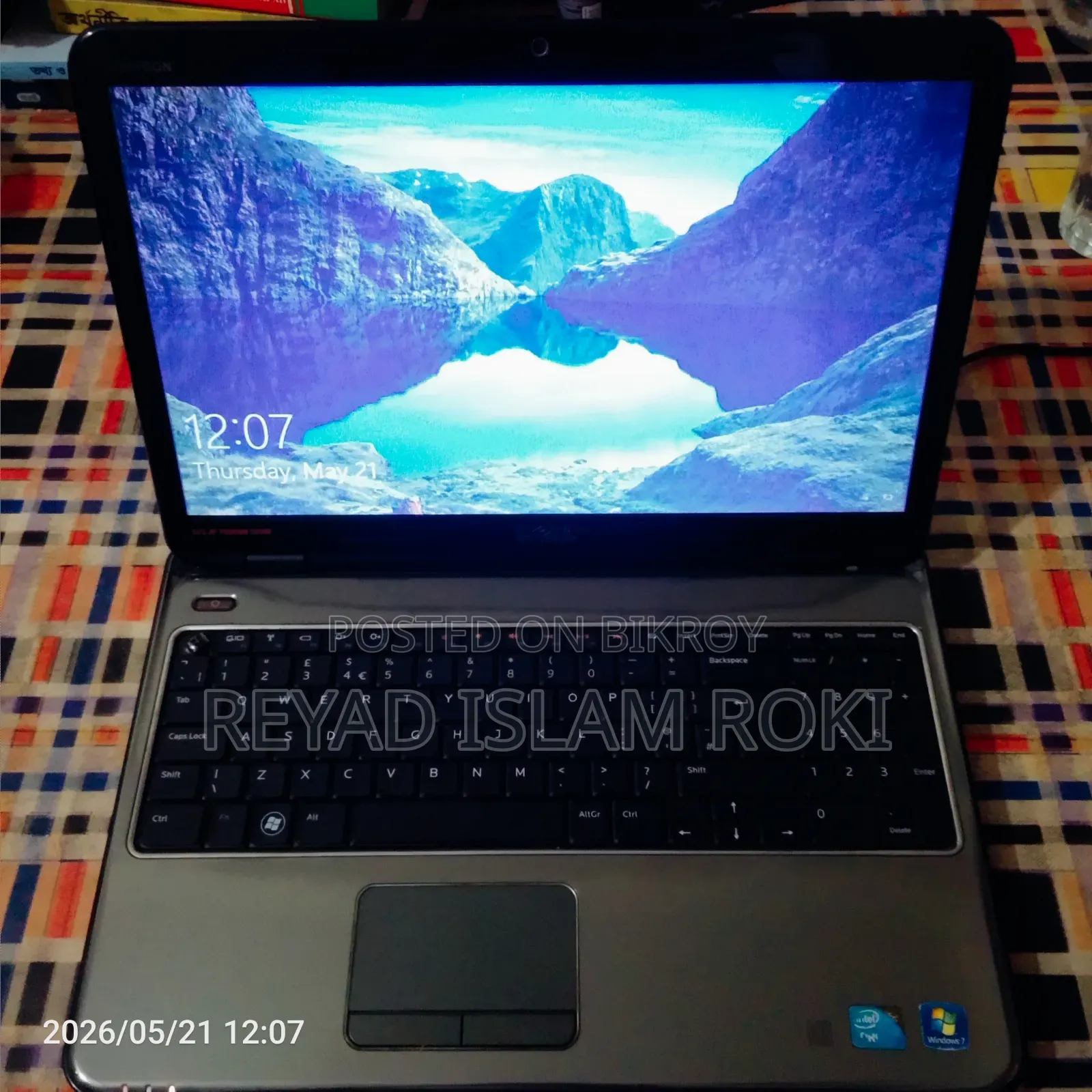 Laptop Dell Inspiron 15 5000 4GB Intel Core I5 SSHD+SSD 256GB