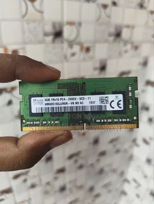 এসকে হাইনিক্স ৪ জিবি ডিডিআর৪ ল্যাপটপ র‍্যাম