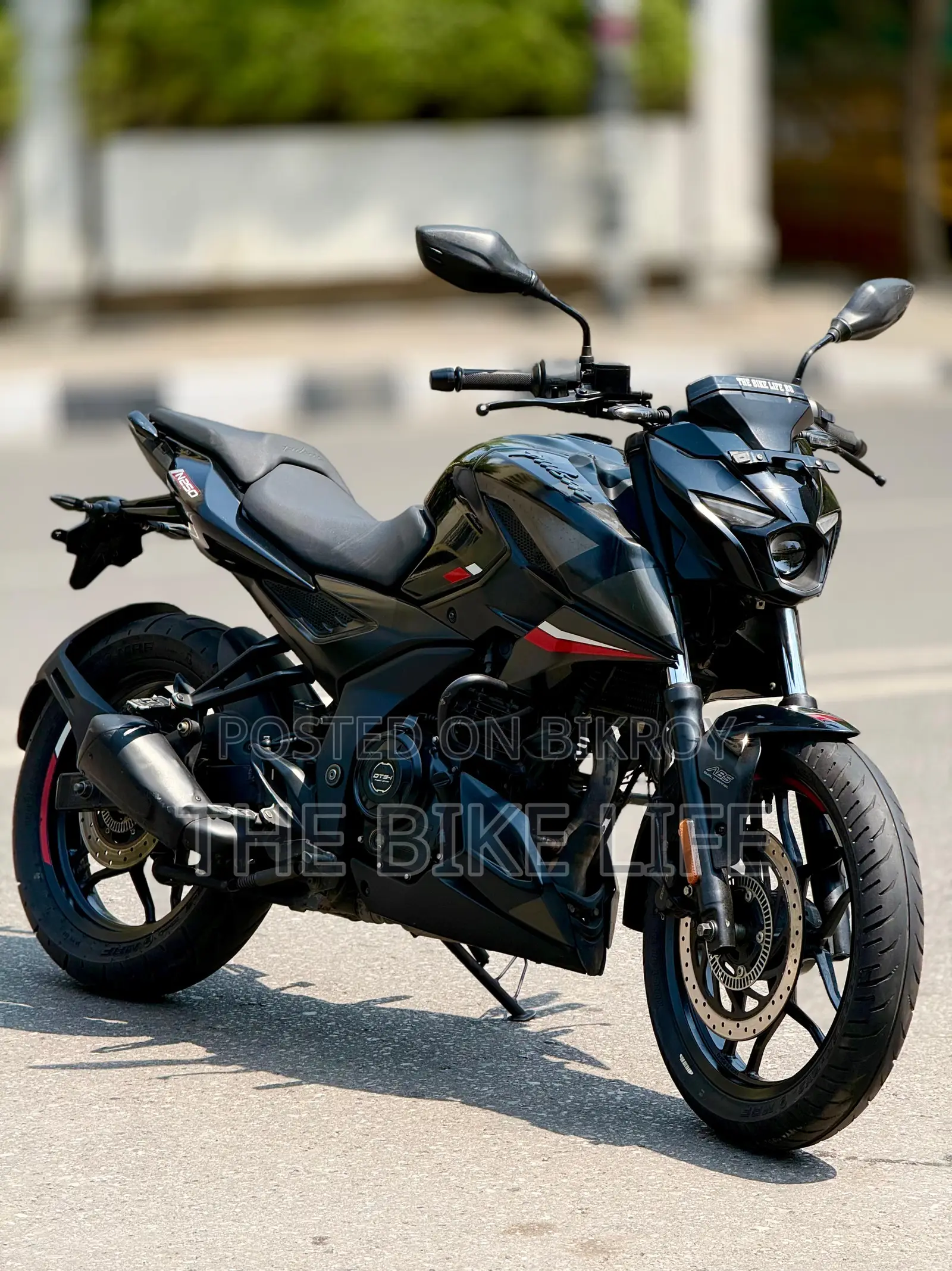 Bajaj Pulsar 250 2024 Black