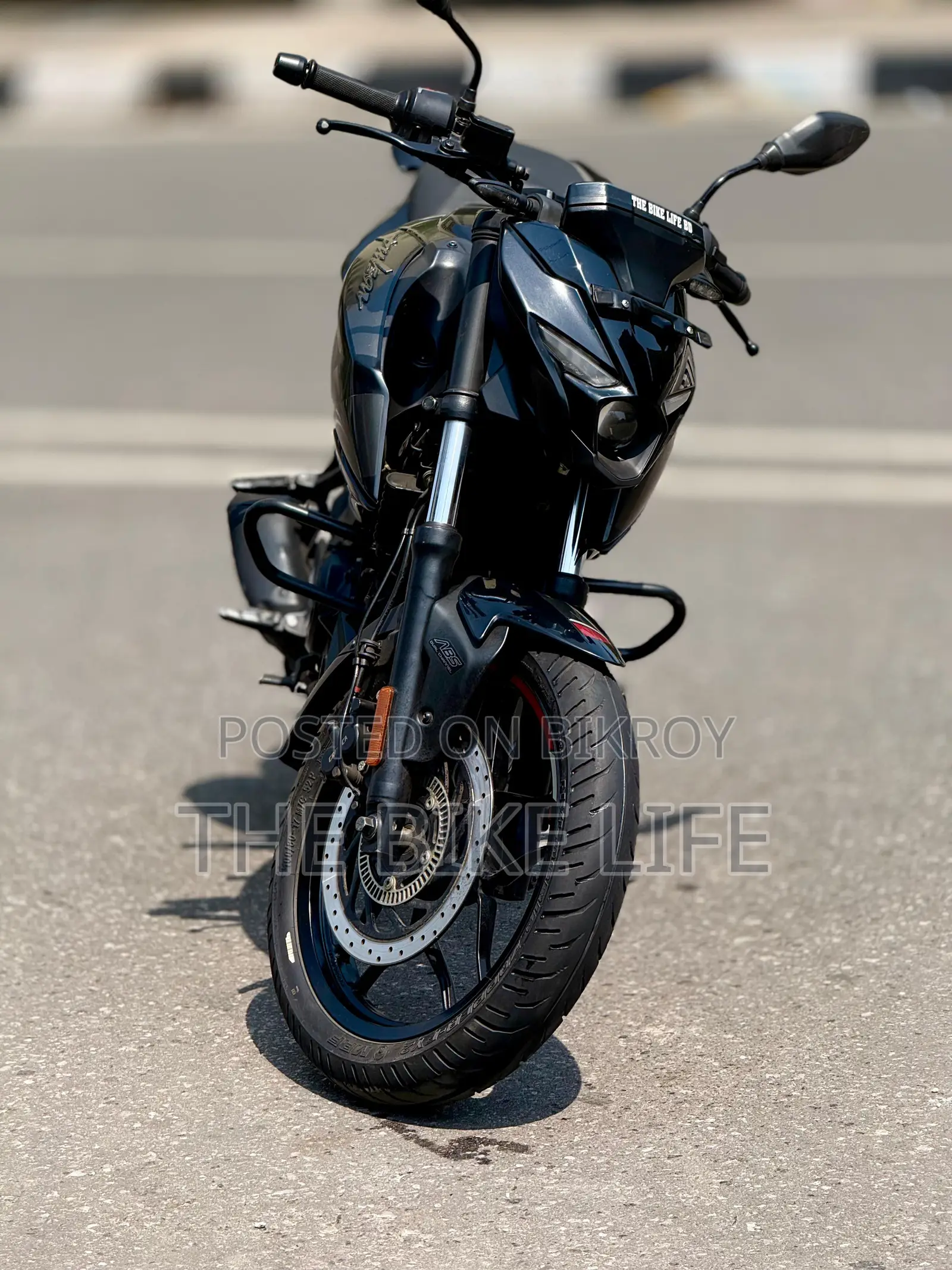 Bajaj Pulsar 250 2024 Black