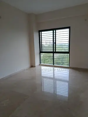 4bdrm Apartment in Baridhara for Sale