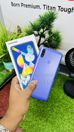 New Samsung Galaxy M11 32 GB Blue