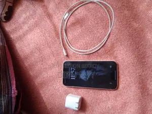 Apple iPhone 13 128 GB Gold