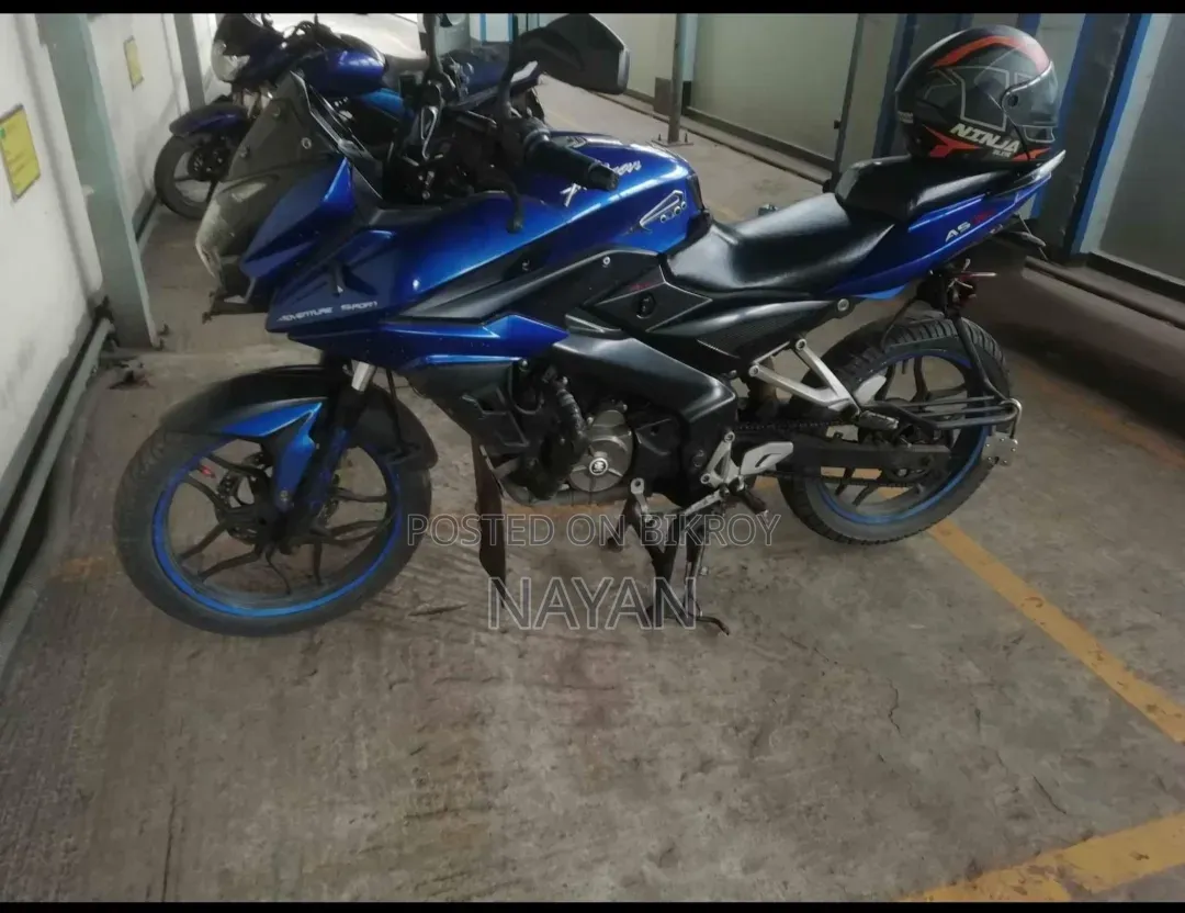 Bajaj Pulsar 150 2018 Blue