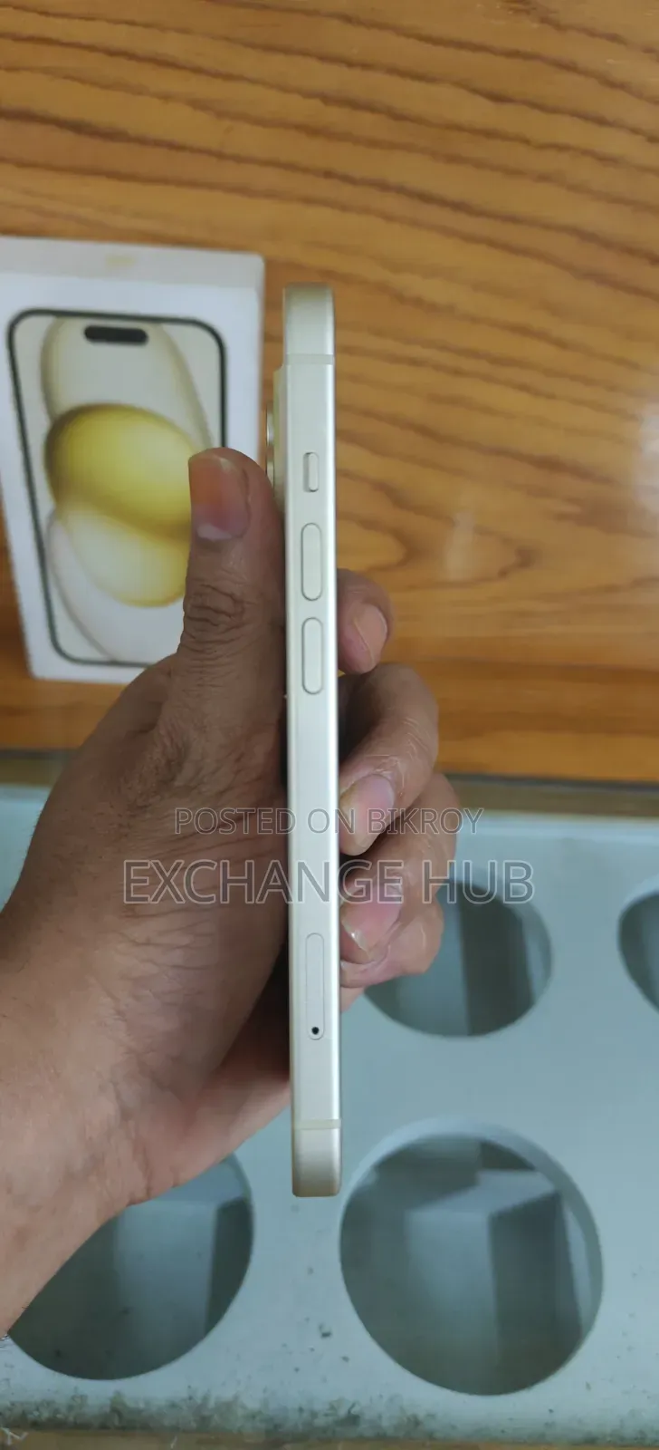 Apple iPhone 15 128 GB Yellow
