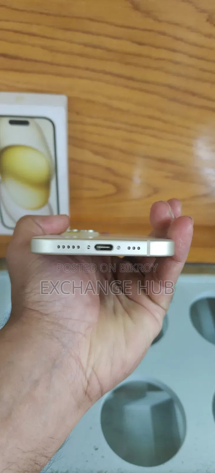 Apple iPhone 15 128 GB Yellow