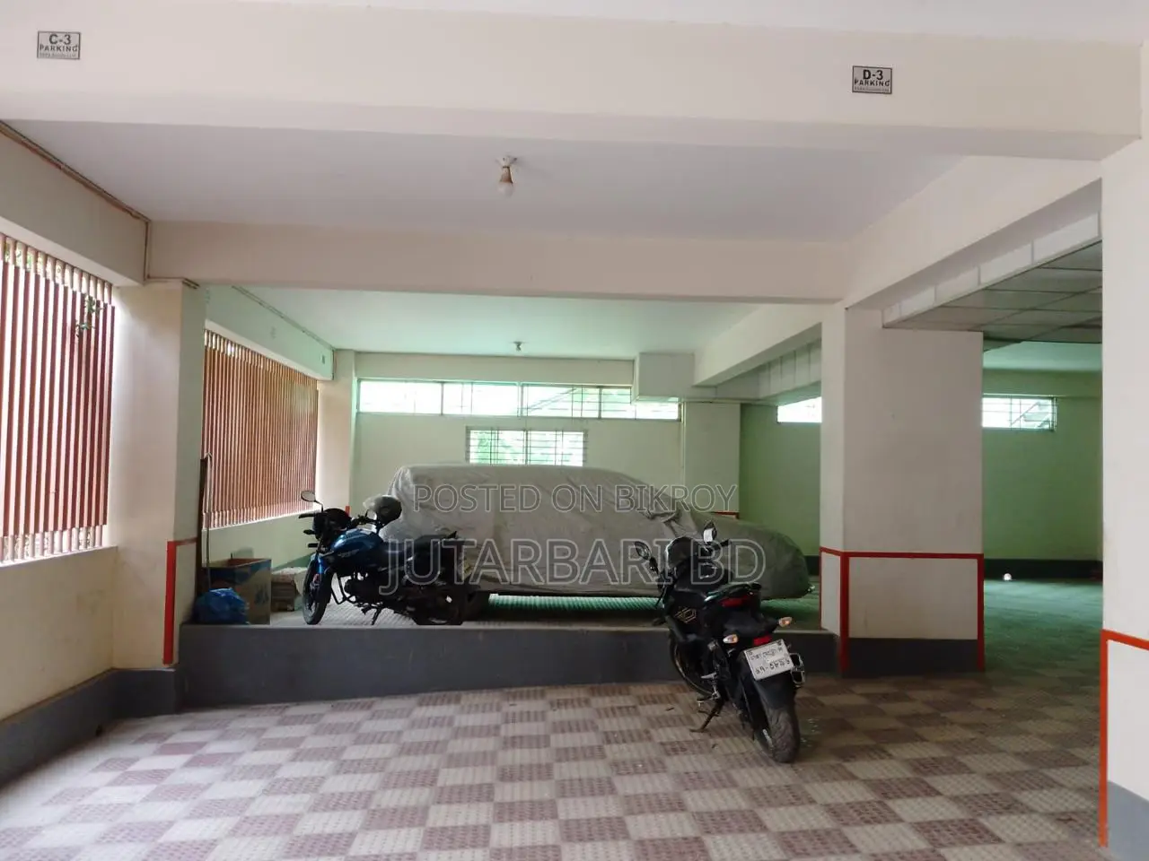 3bdrm Apartment in Sara Abraj, Mohammadpur for Sale