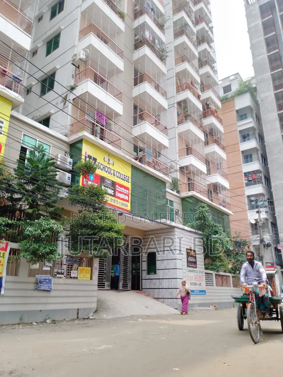 3bdrm Apartment in Sara Abraj, Mohammadpur for Sale