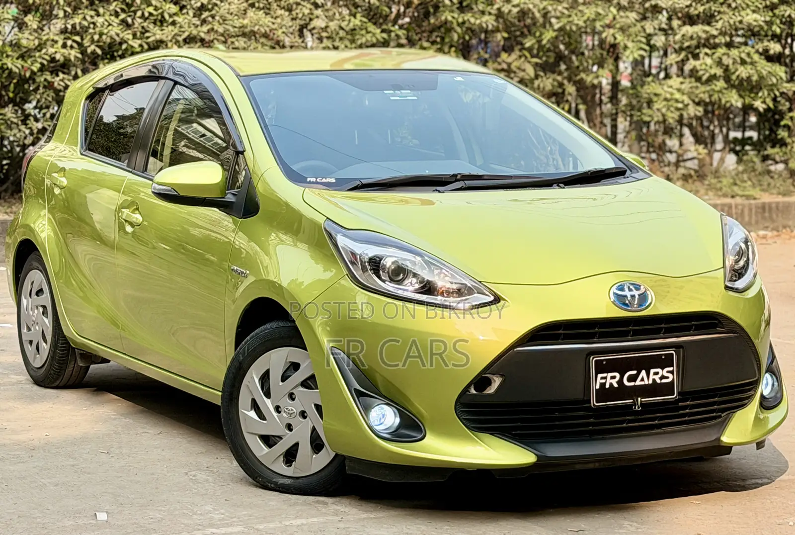 Toyota Aqua 2018 Green