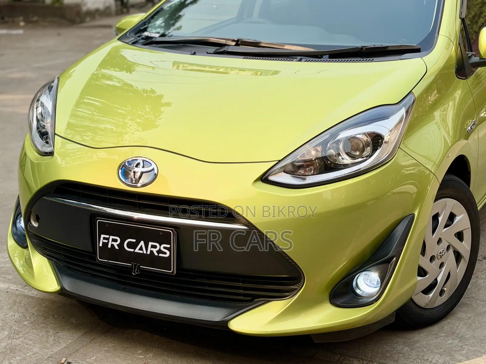 Toyota Aqua 2018 Green