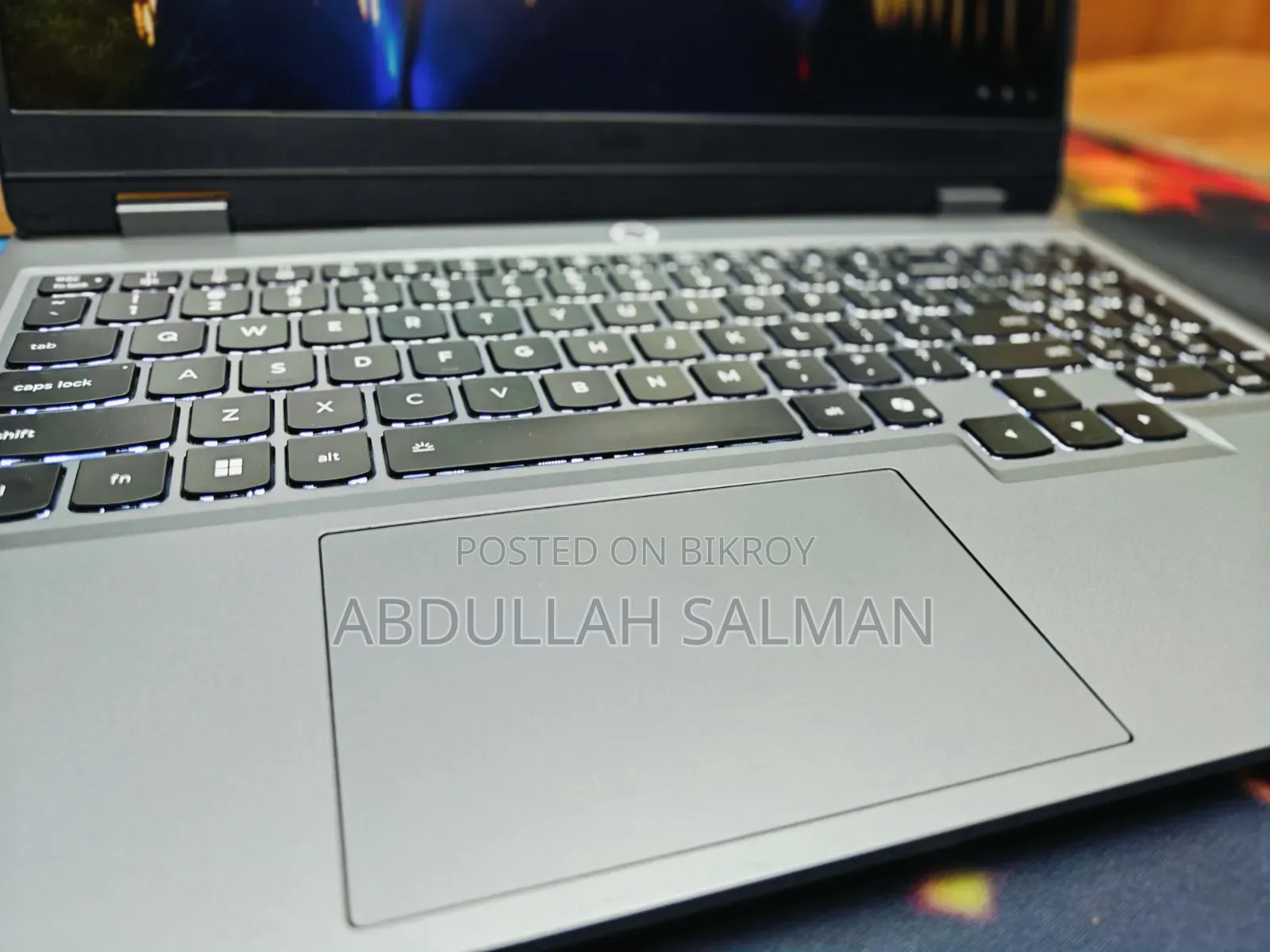 New Laptop Lenovo LOQ 15IRH8 16GB Intel Core 5 SSD 512GB