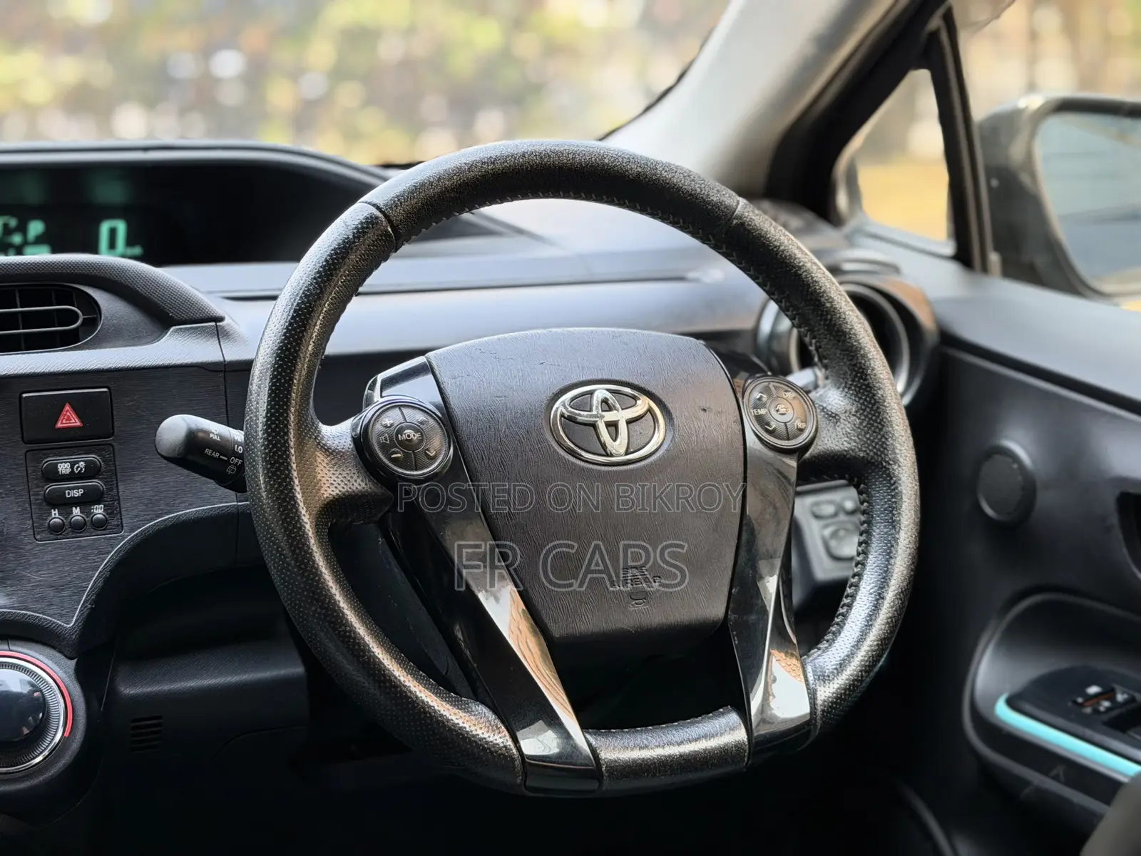 Toyota Aqua 2013 Black