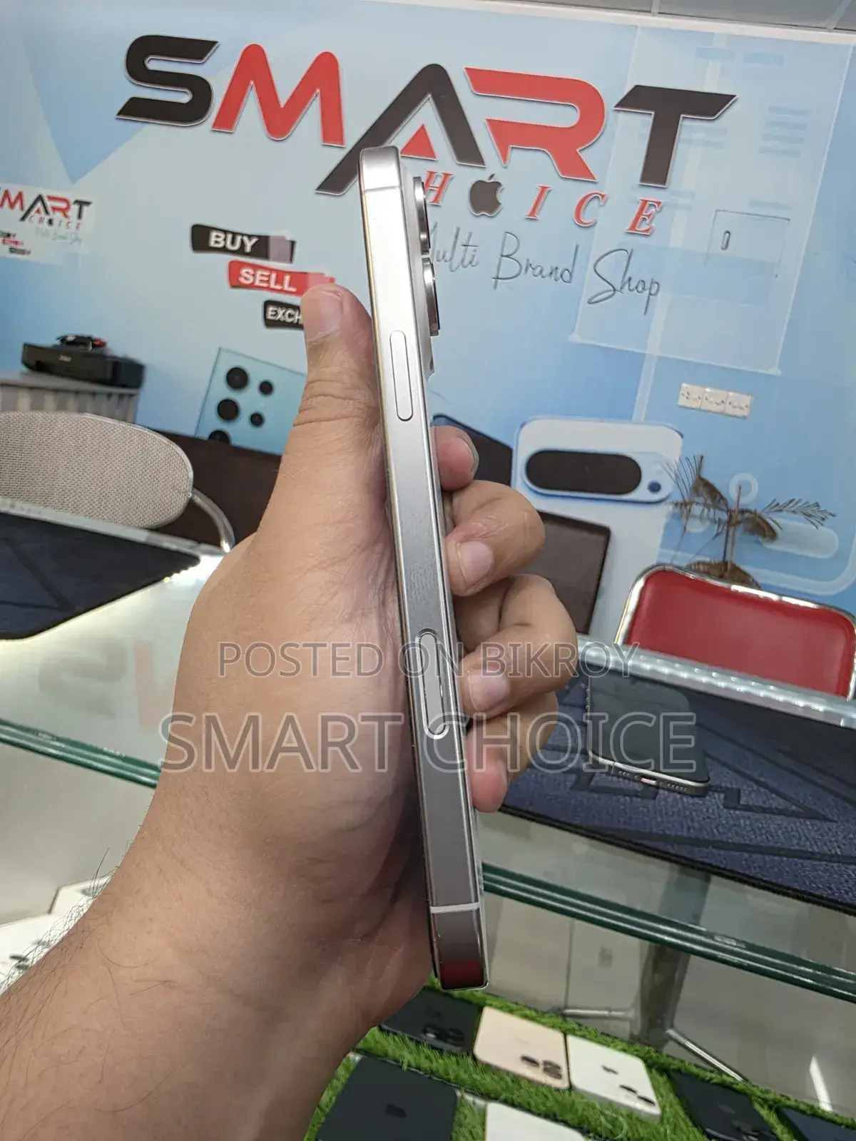 New Apple iPhone 16 Pro Max 256 GB White