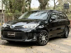 Toyota Corolla Fielder 1.5 Hybrid FWD 2019 Black