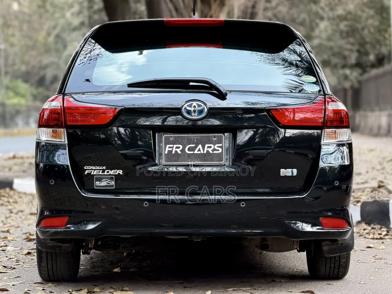 Toyota Corolla Fielder 1.5 Hybrid FWD 2019 Black