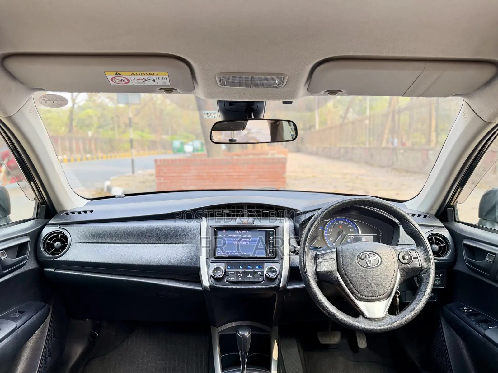 Toyota Corolla Fielder 1.5 Hybrid FWD 2019 Black