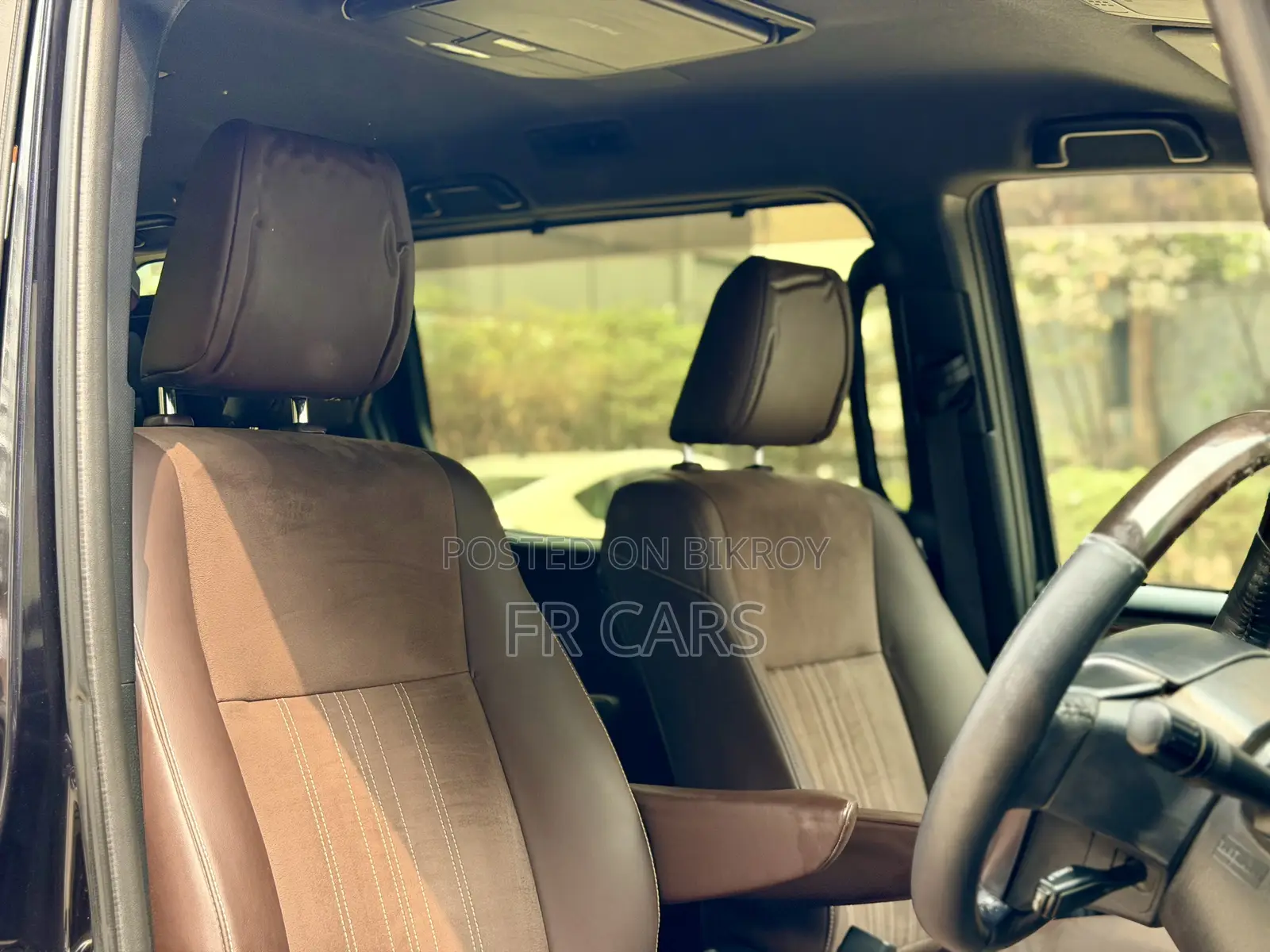 Toyota Esquire 1.8 FWD Hybrid (7 Seater) 2017 Purple