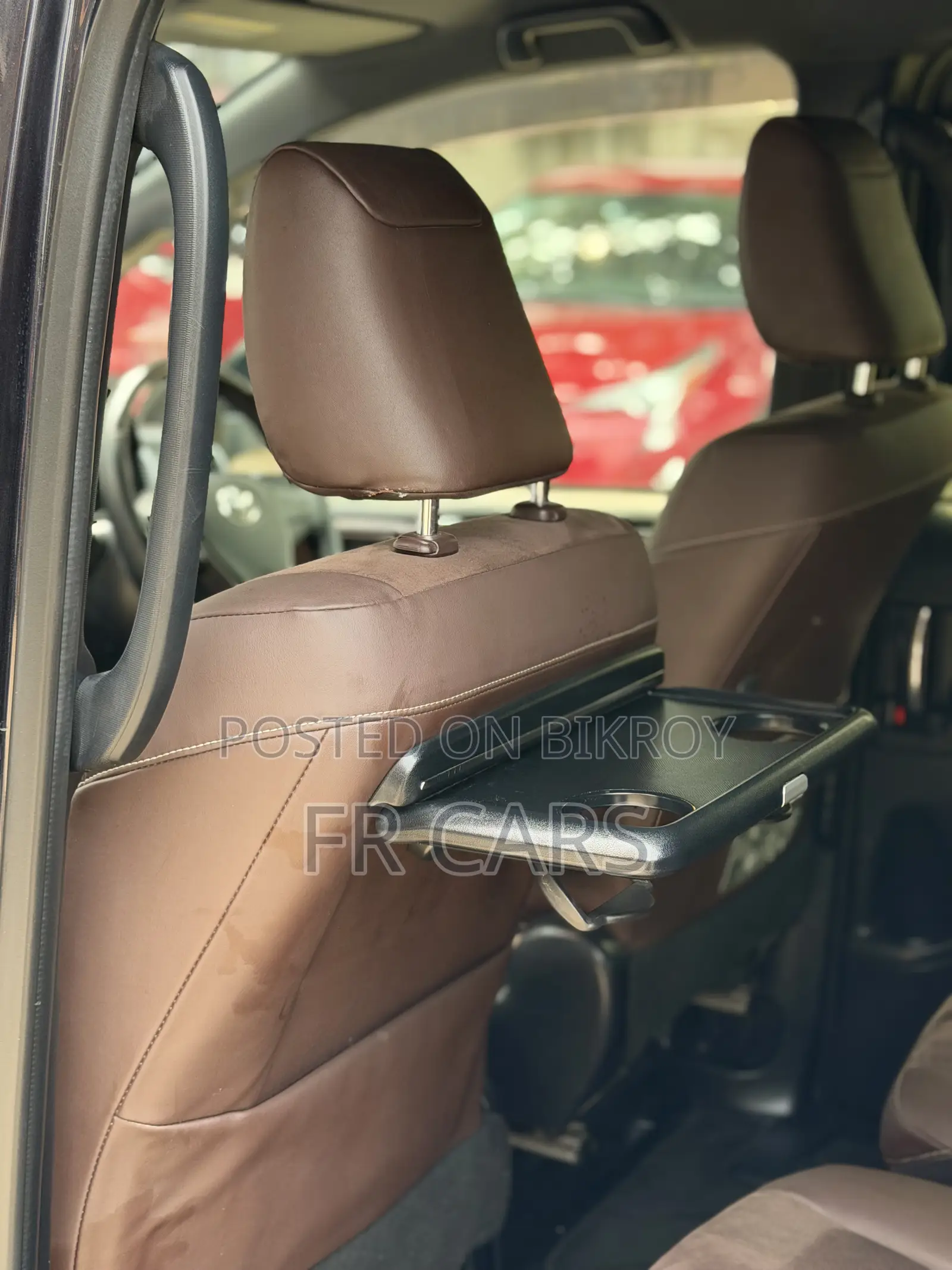 Toyota Esquire 1.8 FWD Hybrid (7 Seater) 2017 Purple