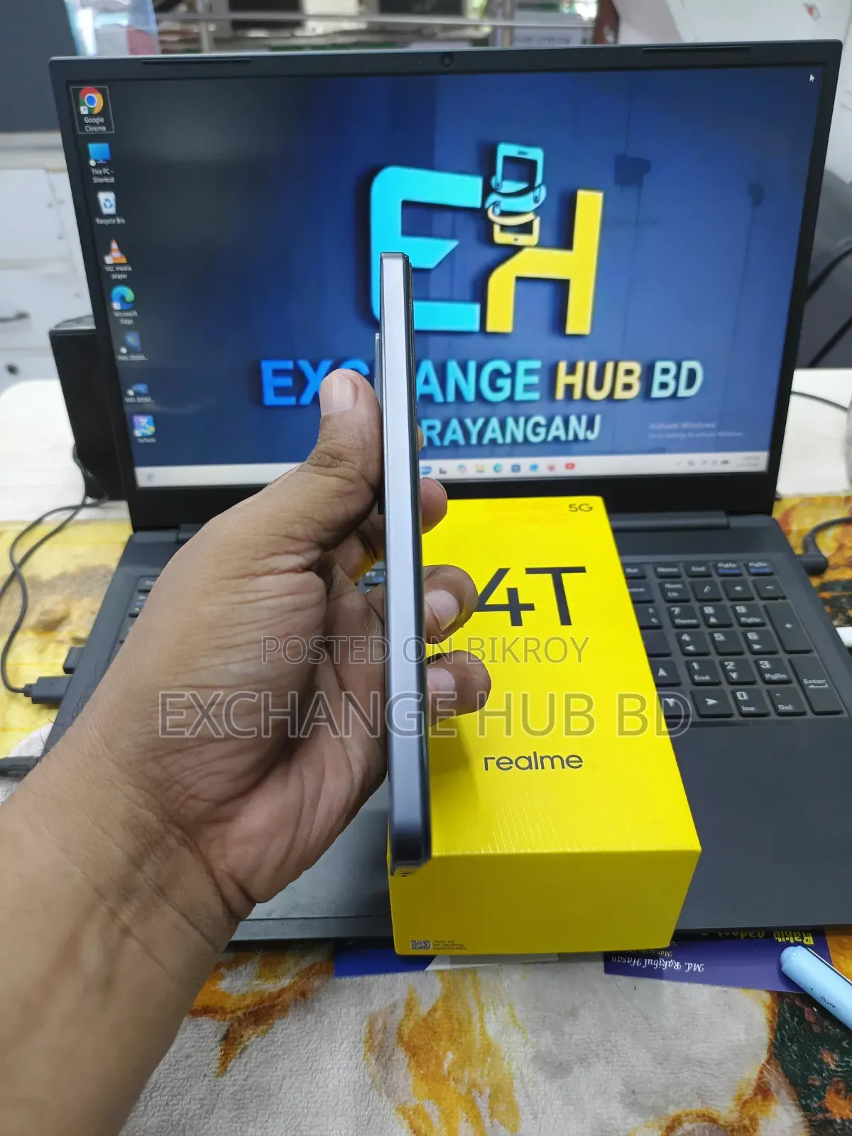 নিউ রিয়েলমি ১৪ ২৫৬ জিবি ব্ল্যাক