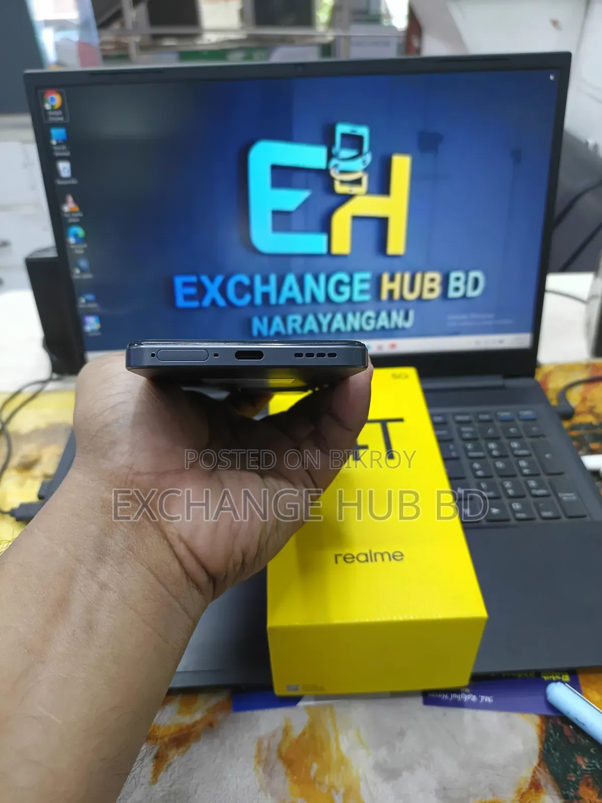 নিউ রিয়েলমি ১৪ ২৫৬ জিবি ব্ল্যাক