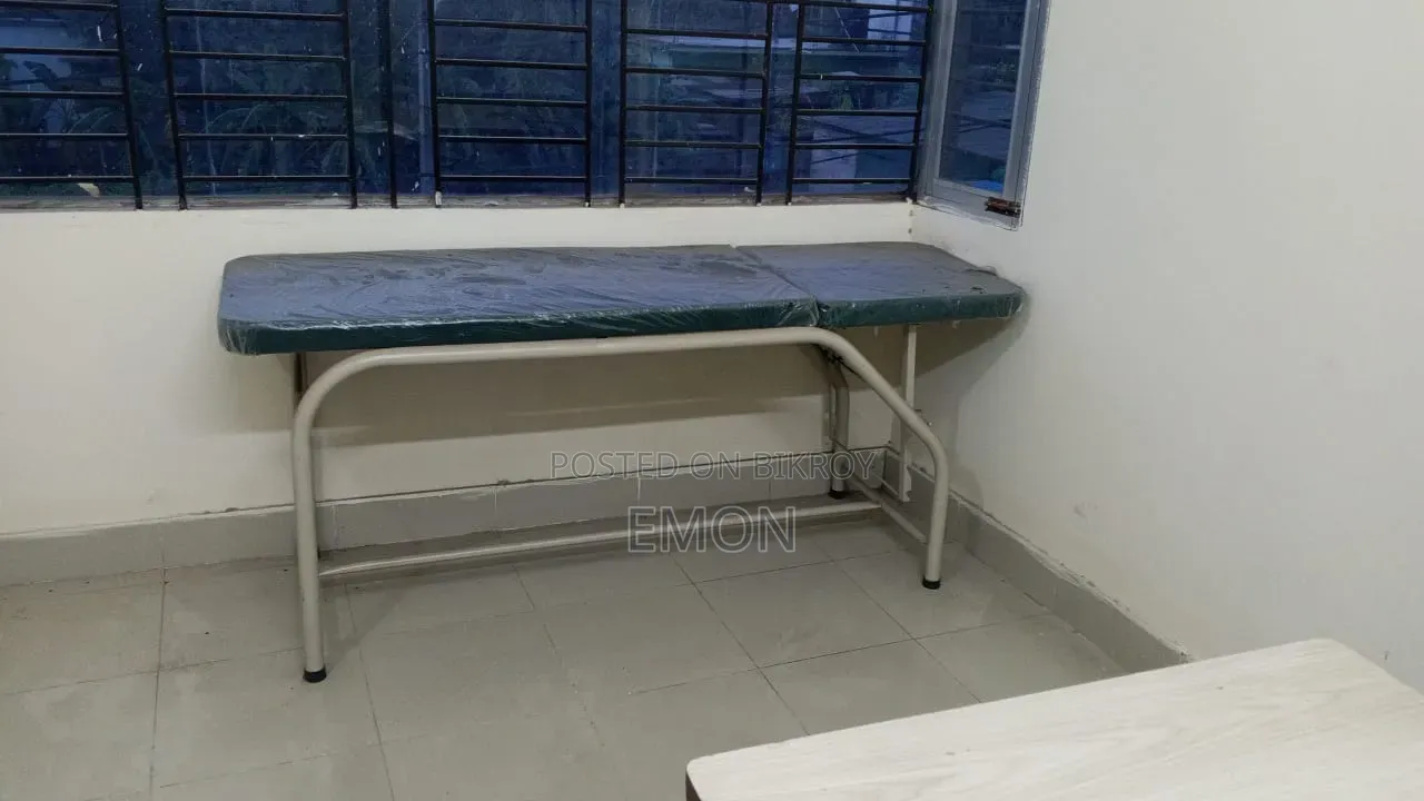 রোগী দেখার বেড