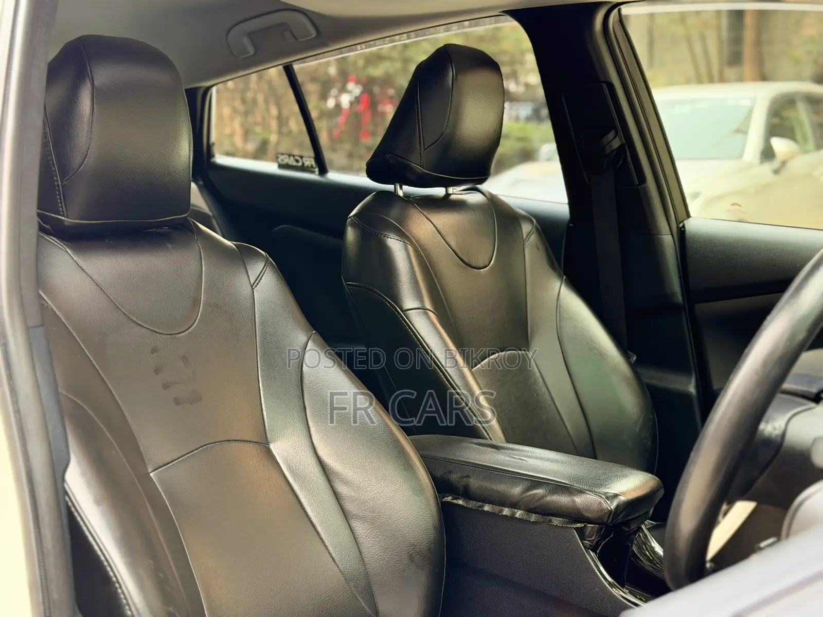 Toyota Prius Four Touring 2018 Pearl