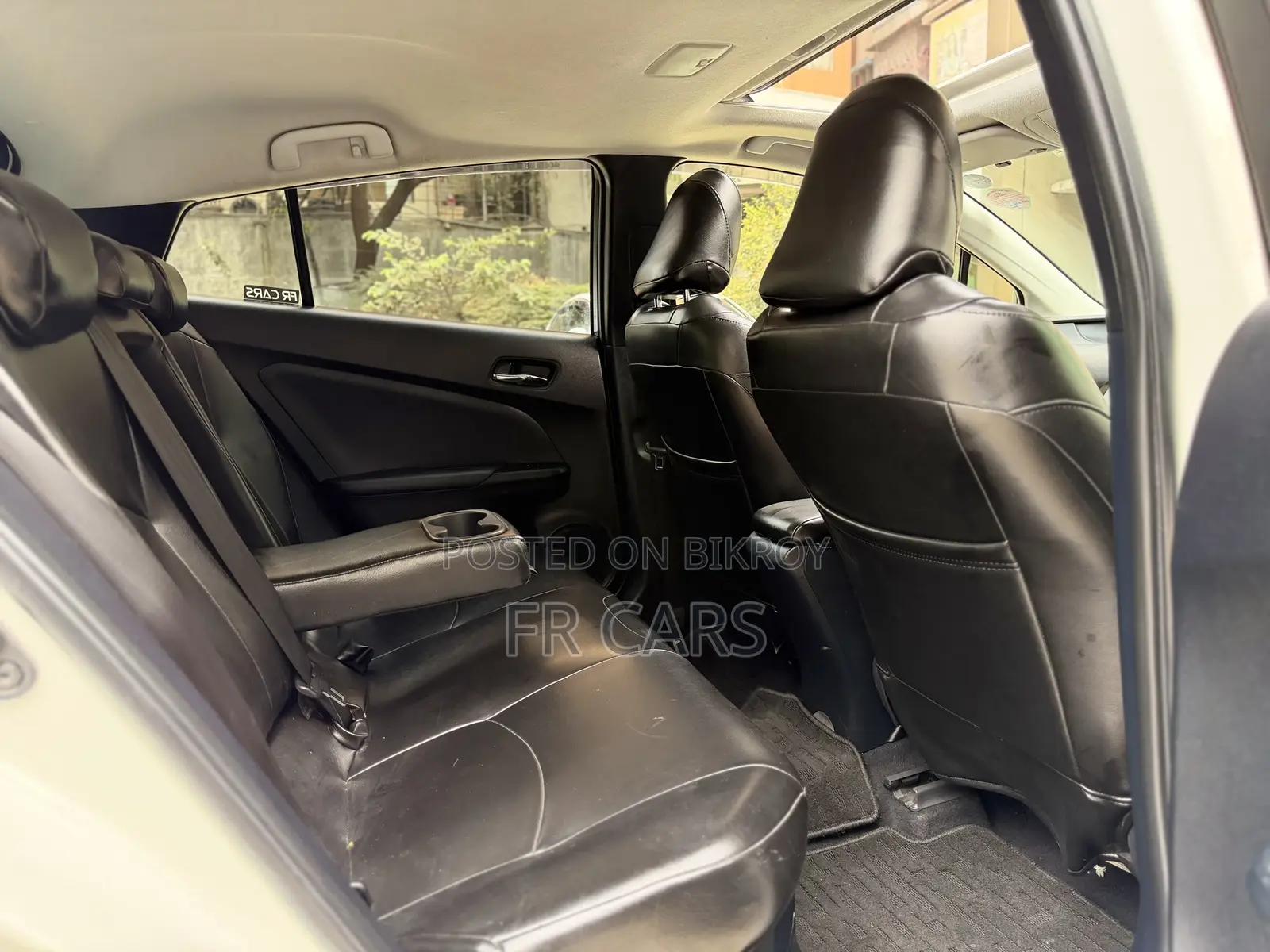 Toyota Prius Four Touring 2018 Pearl
