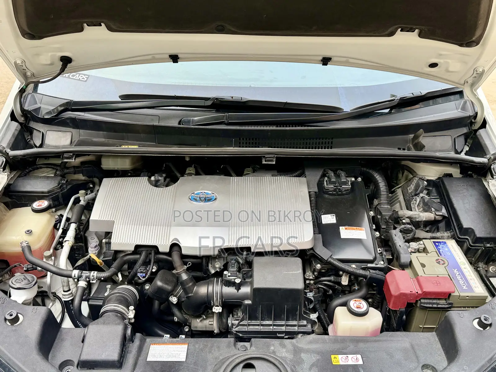 Toyota Prius Four Touring 2018 Pearl