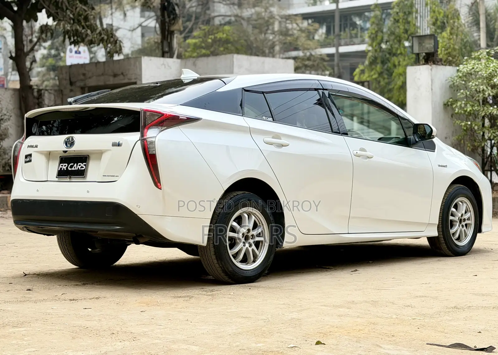 Toyota Prius Four Touring 2018 Pearl
