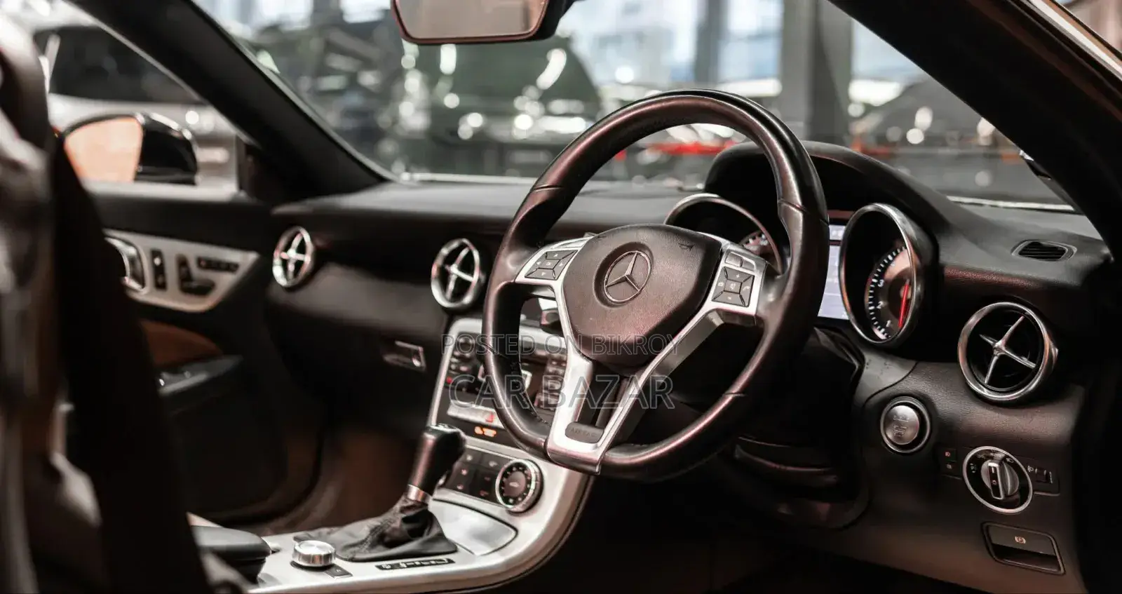 Mercedes-Benz SLK-Class 2017 Gold