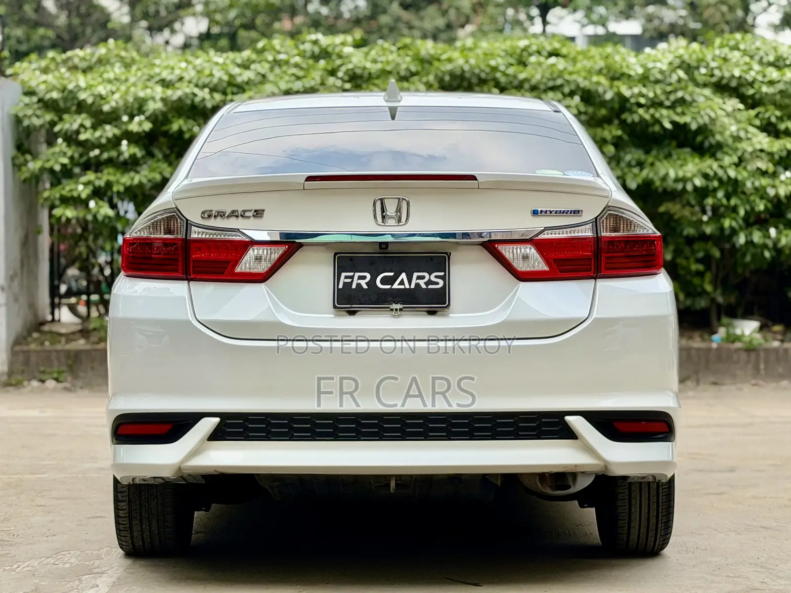 Honda Grace 1.5 Hybrid FWD 2018 Pearl