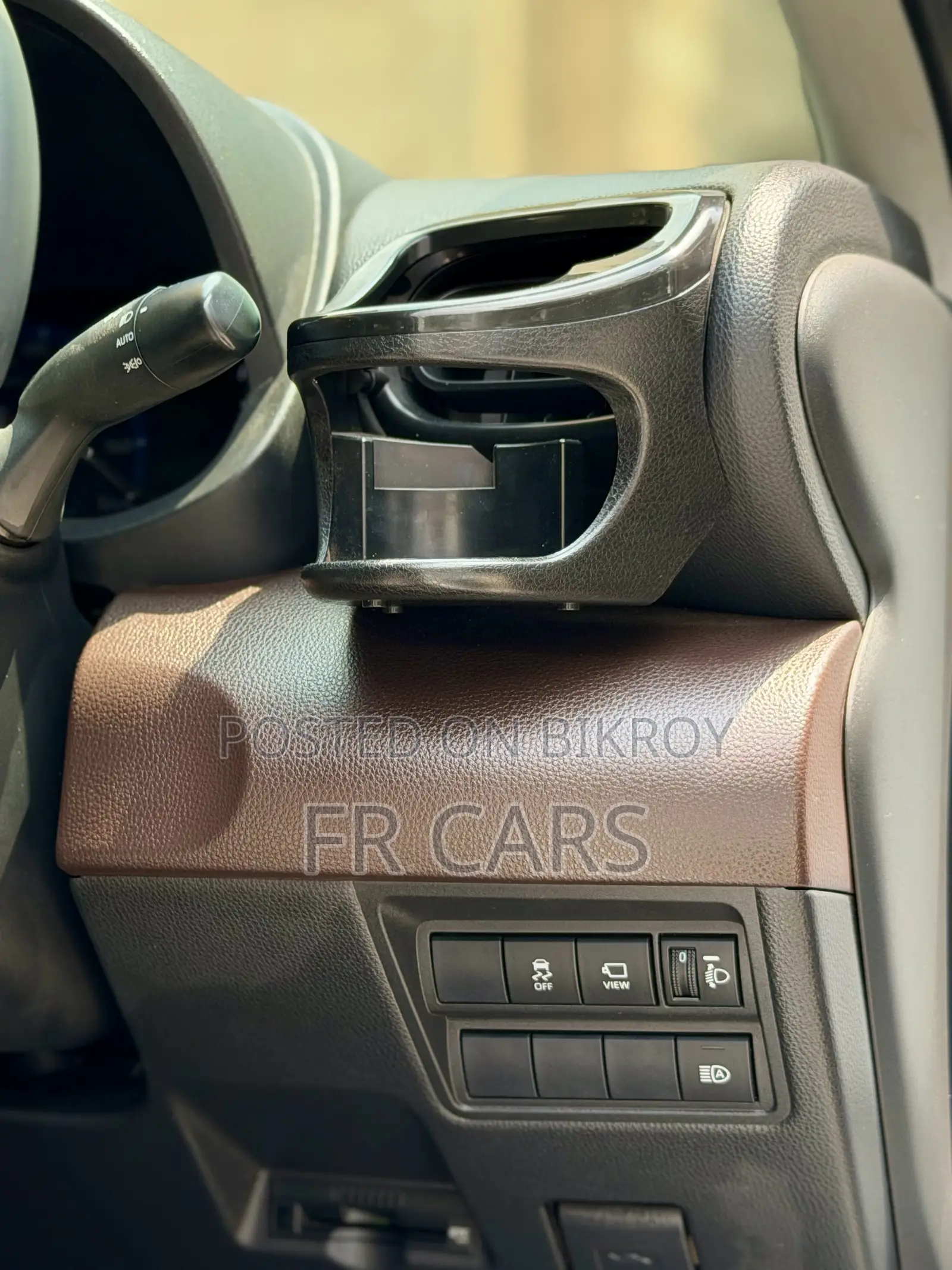 Toyota Yaris Cross 1.5 Hybrid FWD 2020 Pearl