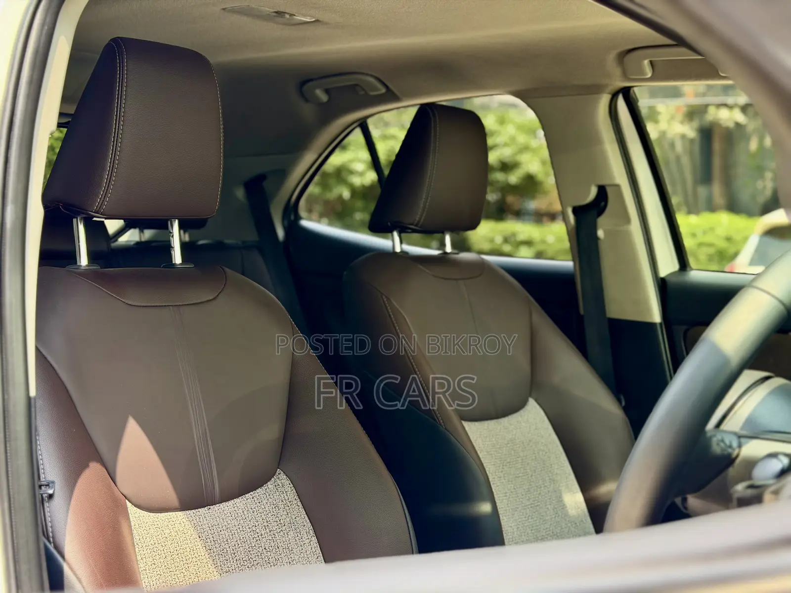 Toyota Yaris Cross 1.5 Hybrid FWD 2020 Pearl