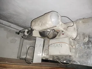 Cosmetic Factory Machinery