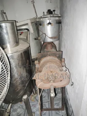 Cosmetic Factory Machinery