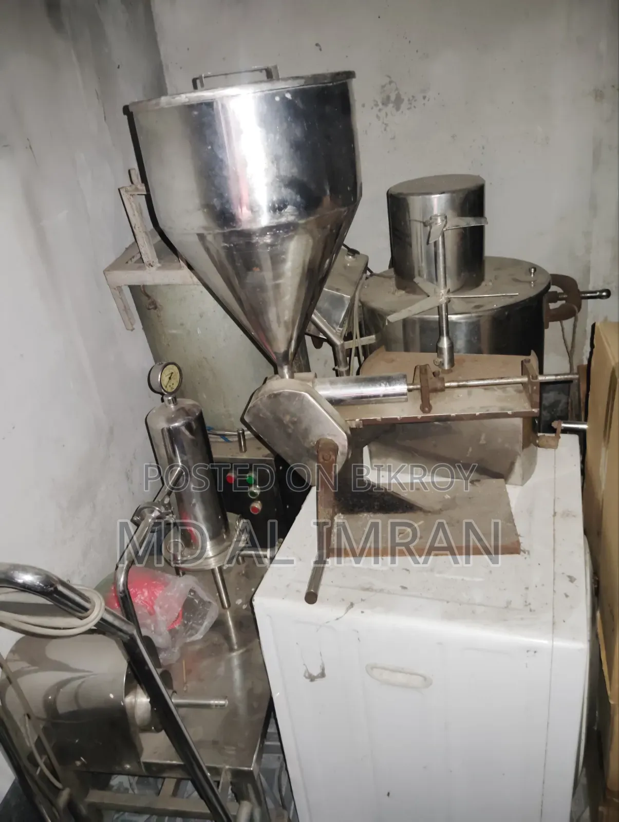 Cosmetic Factory Machinery