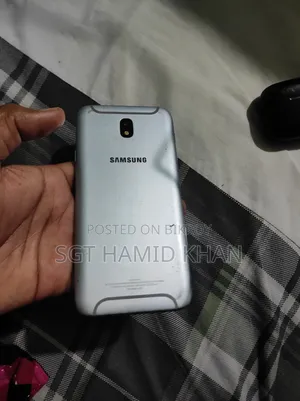 Samsung Galaxy J7 Pro 64 GB Gray