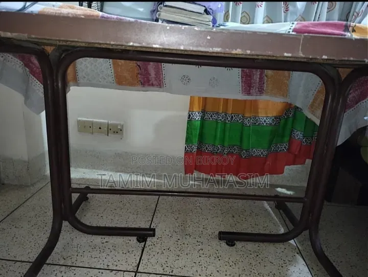 Otobi Dining Table Sell
