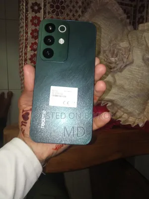 Realme C85 Pro 128 GB Purple