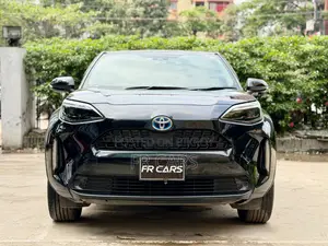 টয়োটা ইয়ারিস ক্রস ১.৫ হাইব্রিড এফডব্লিউডি ২০২০ ব্ল্যাক