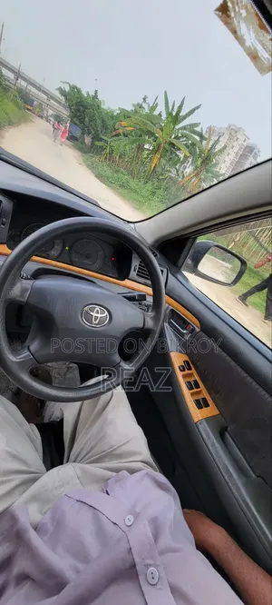Toyota Corolla 1.4 D Automatic 2004 Silver