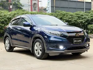 Honda Vezel 1.5 Hybrid 2WD 2015 Blue